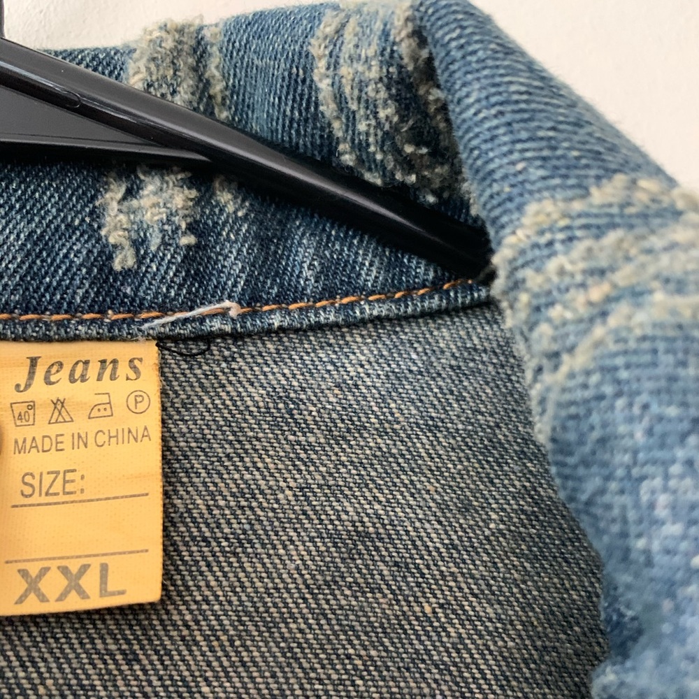 🧵 Vintage Denim Jacket - Picture 4 of 5
